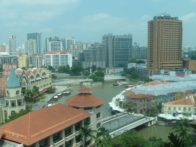 Swissotel Merchant Court Executive Room w View over Clarke Quay Singapore River