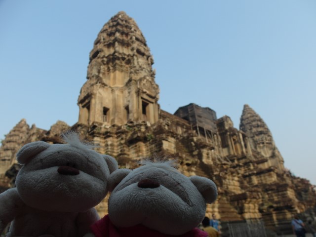 2bearbear at Ankor Wat Siem Reap