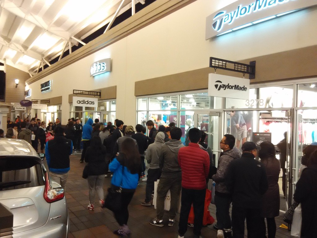 Black Friday Sales 2015 @ San Francisco Premium Outlets: Crazy Deals Abound! – 2bearbear World ...
