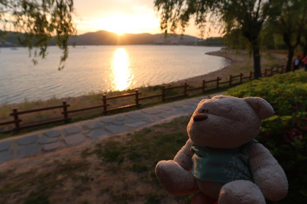 Sunset over Bomunho Lake Gyeongju