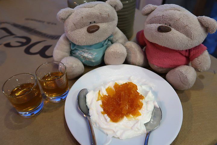 Sweetened carrot with yoghurt as dessert at Meze Meze Naxos