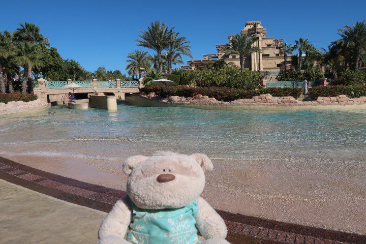 Aquaventure Atlantis Dubai (Leap of Faith in background!)