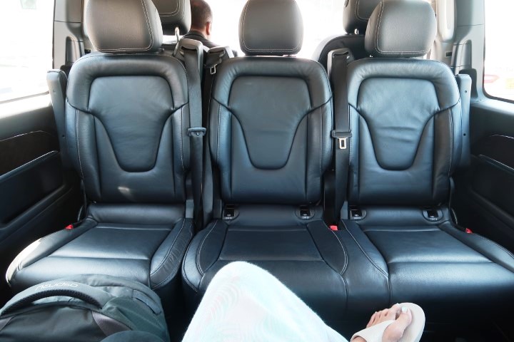 Spacious Complimentary Airport Shuttle, Do Airport Shuttles Provide Car Seats