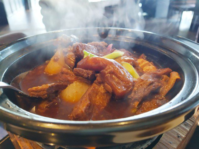 Claypot Beef Stew - Black Society VivoCity Review