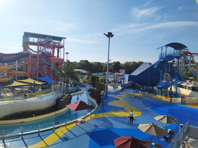 Torpedo slide at Wild Wild Wet Pasir Ris