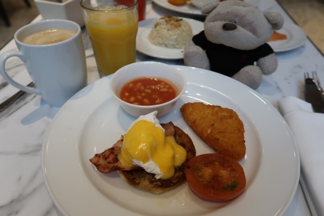 Eggs benedict breakfast at Marriott Tangs Plaza Hotel Staycation