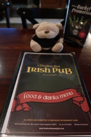 The Drunken Poet Menu with Tom (2bearbear)