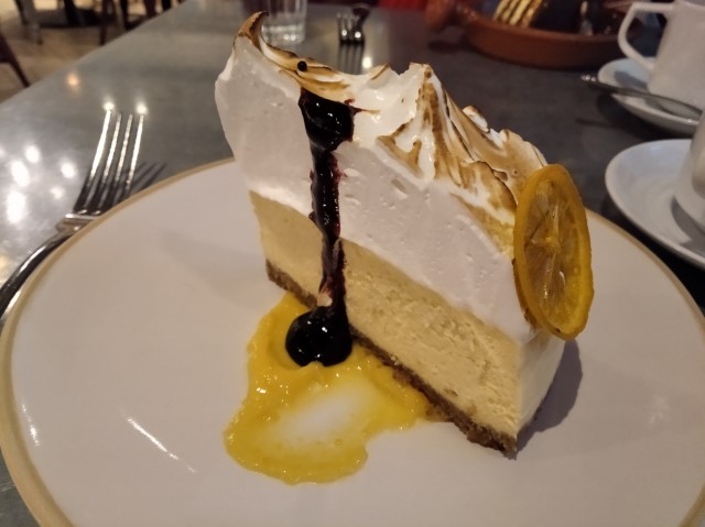 Lemon Meringue Cheesecake (Jamie's Italian Restaurant Quantum of the Seas)
