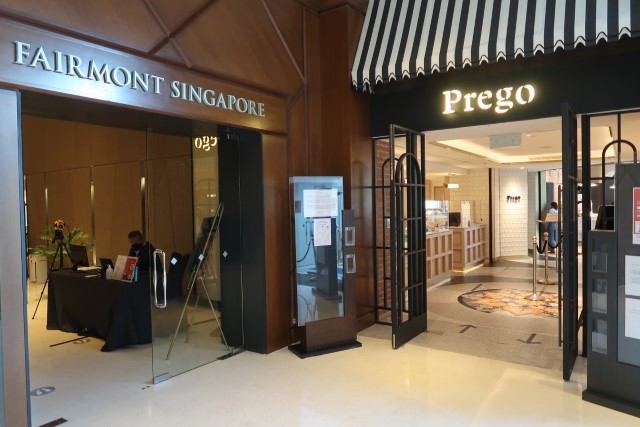 Entrance to Fairmont Singapore from Raffles City Singapore