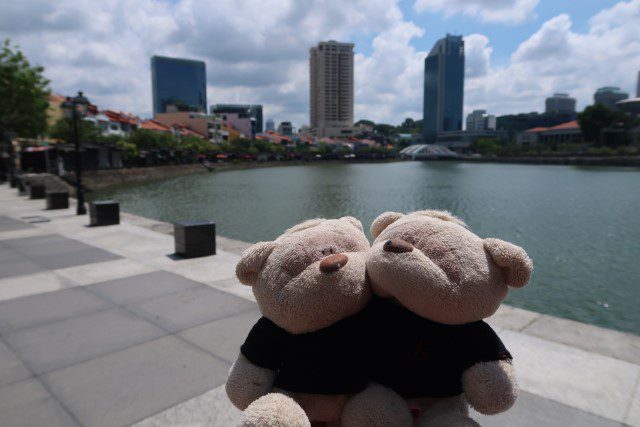 Beginning our walk from UOB Plaza at the Singapore River