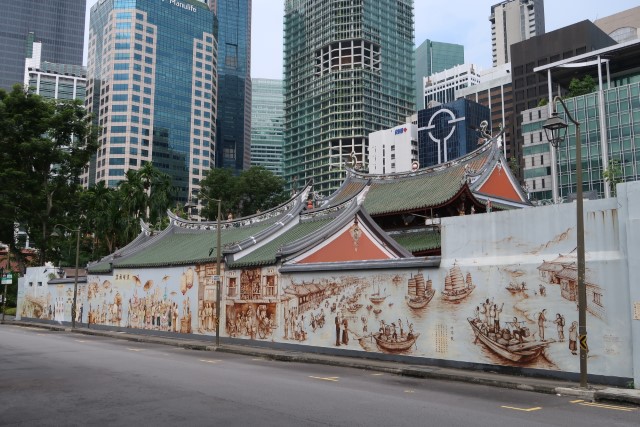 Street art behind Thian Hock Keng Temple