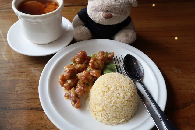 Soup Restaurant (三盅两件) Set Lunch (Salted Egg Chicken with Double Boiled Soup)