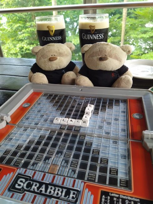 2bearbear enjoying a game of Scrabble at Georges By The Bay (Punggol Settlement)