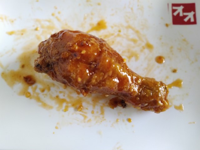 Chicken Up's perfectly fried chicken in Yangnyum sauce. Yum!