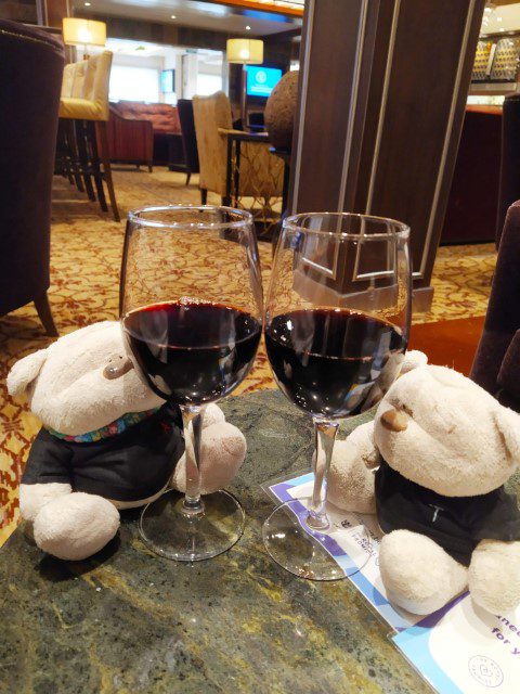 2bearbear red wine tasting Vintage Wine Bar Quantum of the Seas Royal Caribbean Cruise