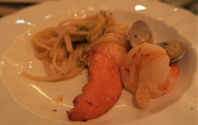 Mixture of seafood platter with pasta