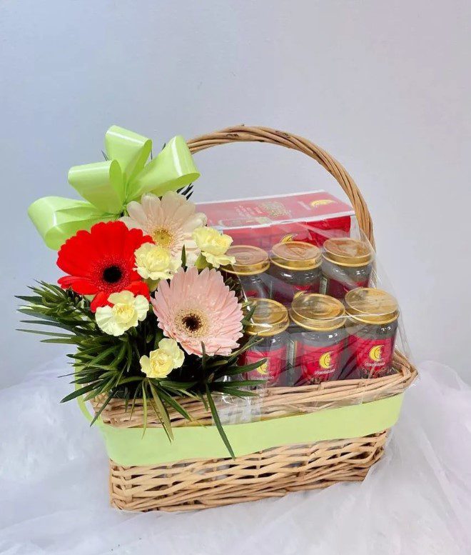 Bird Nest Freestyle Flower Hamper - Floral Garage Singapore