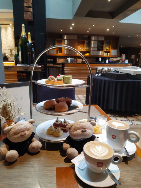 Afternoon Tea InterContinental Singapore Club Room Benefits