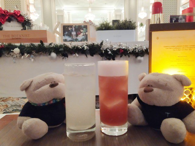 Singapore Sling, Tom Colin - Evening Cocktails InterContinental Singapore Club Lounge Benefits