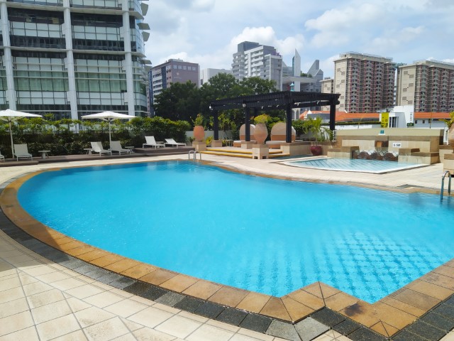 Swimming Pool of InterContinental Singapore Staycation Review