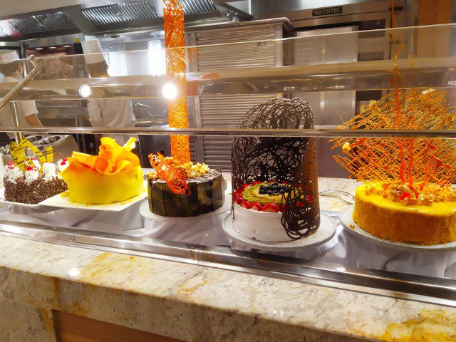 Cakes Windjammer Spectrum of the Seas