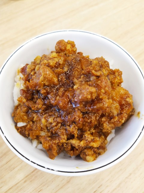Braised pork rice (Lu Rou Fan) from Guoma Steamboat Buffet
