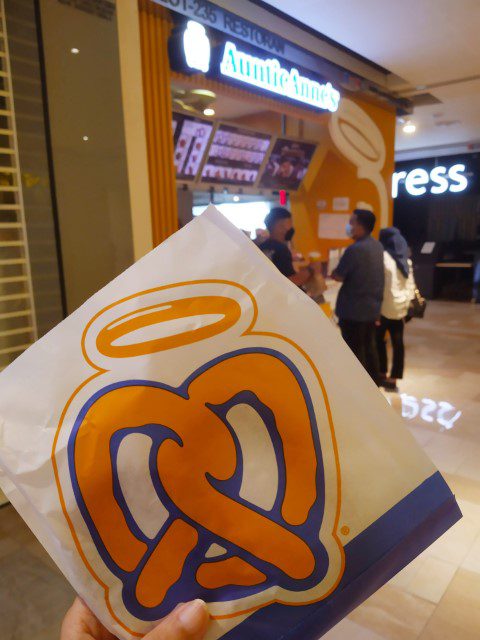 Auntie Anne's Pretzel Komtar JBCC (4.90RM)