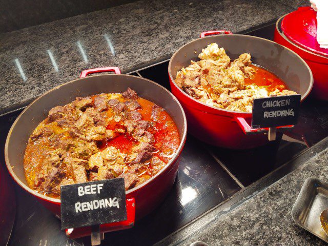 Anantara Desaru Coast Resort & Villas Breakfast Review - Beef and Chicken Rendang