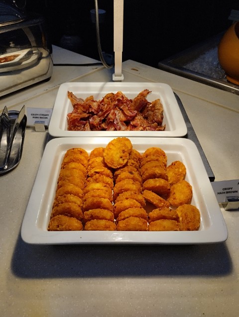Studio M Hotel Breakfast Review - Hashbrowns and Bacon
