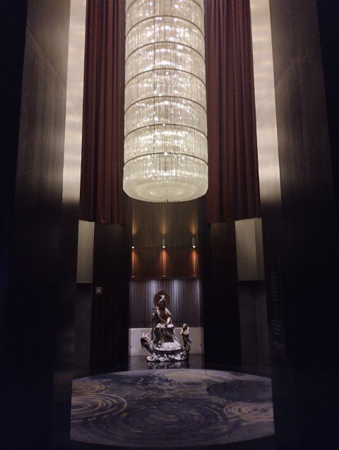 Lift Lobby of Mandarin Oriental Singapore