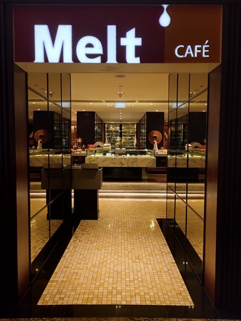 Entrance of Melt Cafe Mandarin Oriental