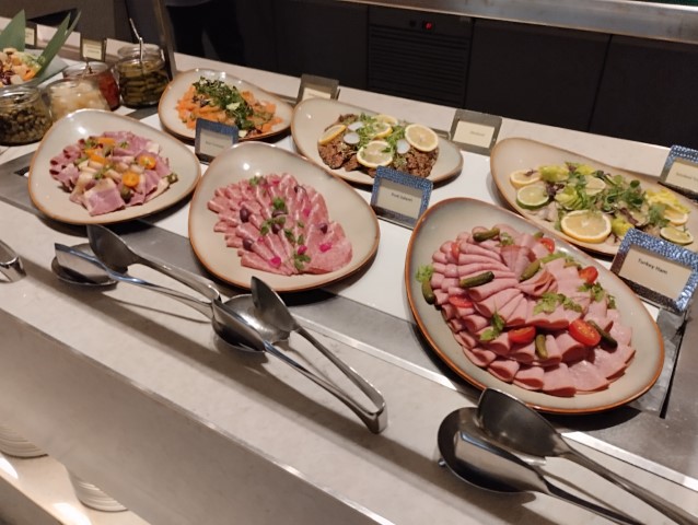 Melt Cafe Dinner Buffet Review - Cold Cuts