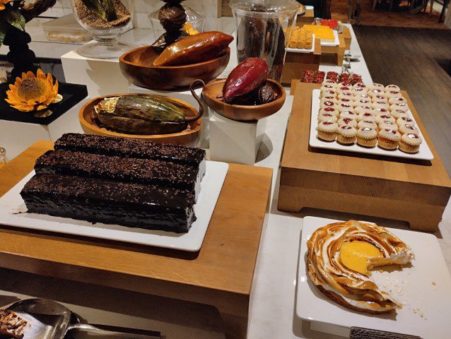 Melt Cafe Dinner Buffet Review - Signature Melt Chocolate Cake