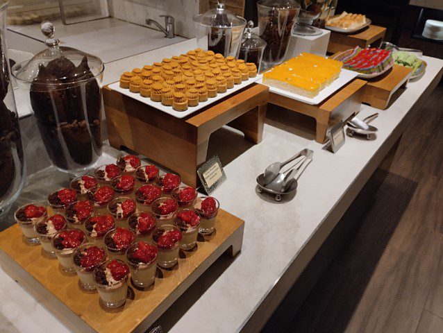 Melt Cafe Dinner Buffet Review - Desserts