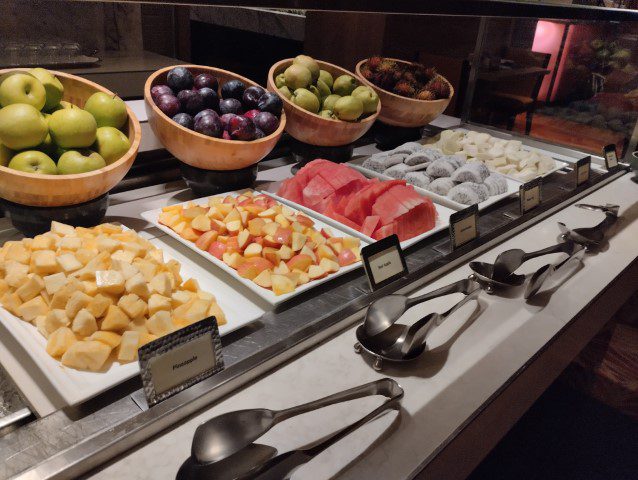 Melt Cafe Dinner Buffet Review - Fruits