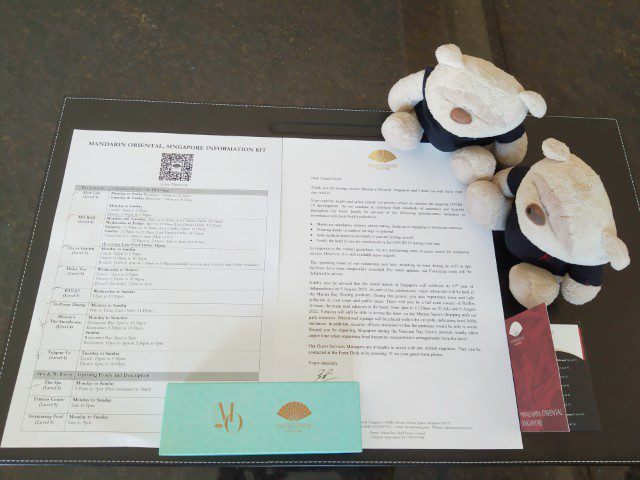 Welcome note during Mandarin Oriental Singapore Staycation Review