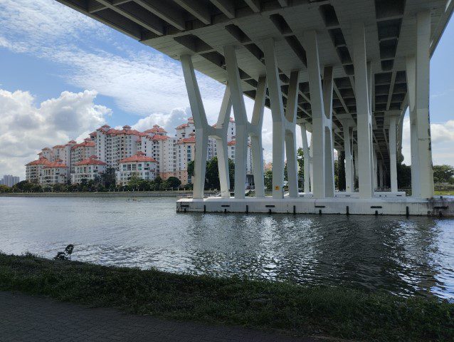 Cycling towards the Kallang area using bikes from Mandarin Oriental Singapore