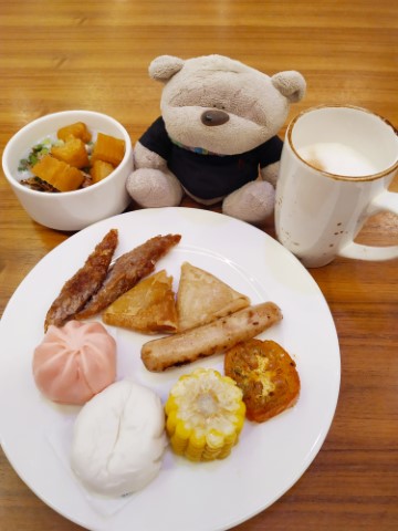 DoubleTree Resort Hilton Penang Breakfast Buffet - Lor Bak, Dimsum, Porridge and Gourmet Coffee