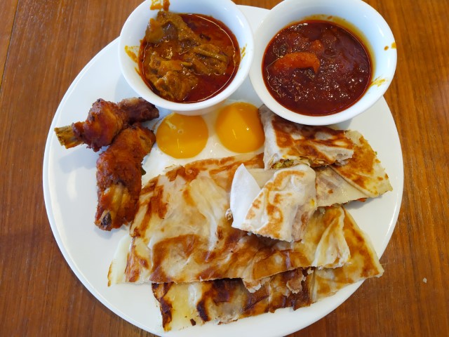 DoubleTree Resort Hilton Penang Breakfast Buffet - Indian Cuisine