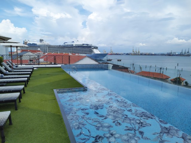Prestige Hotel Penang Infinity Roof Top Swimming Pool Review
