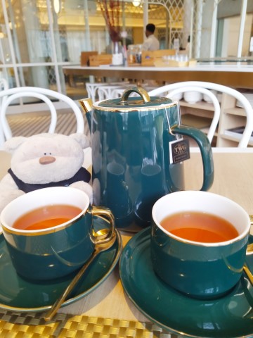 Prestige Hotel Penang Afternoon Tea Review - Pot of Earl Grey Tea