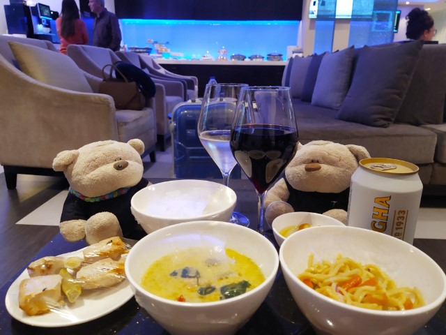 Oman Air First & Business Class Lounge Review - Skewers Noodles and Curry
