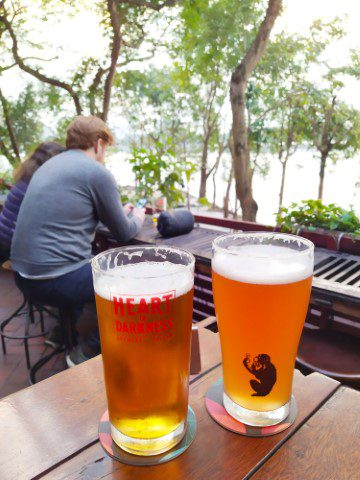 Tete Juicy Peach Ale (140K) and 7 Bridges Dragon IPA (130K) from Standing Bar Hanoi