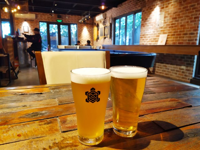 First Leap Lager 60k VND and Trans Pale Ale 70k VND from Turtle Lake Brewing Company Hanoi