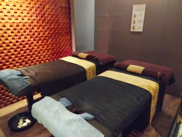 Massage beds at La Belle Vie Spa Massage Hanoi
