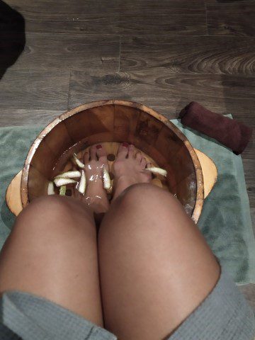 Foot Bath La Belle Via Spa Massage Hanoi