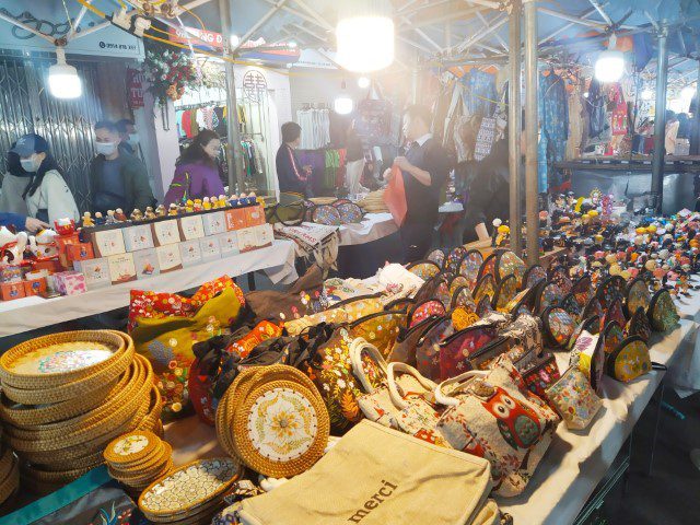 Dong Xuan Night Market - Bags and Accessories at Hanoi Street Market