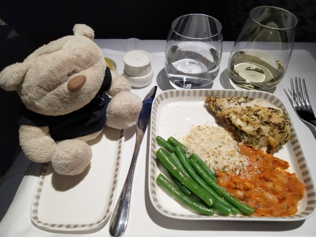 SQ Business Class from Auckland to Singapore International Menu - Confit Chicken with Cannelini Bean and Saffron Stew
