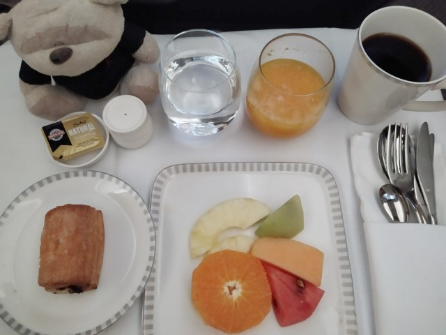 SQ Business Class from Auckland to Singapore International Menu - Selection of Sliced Fresh Fruits