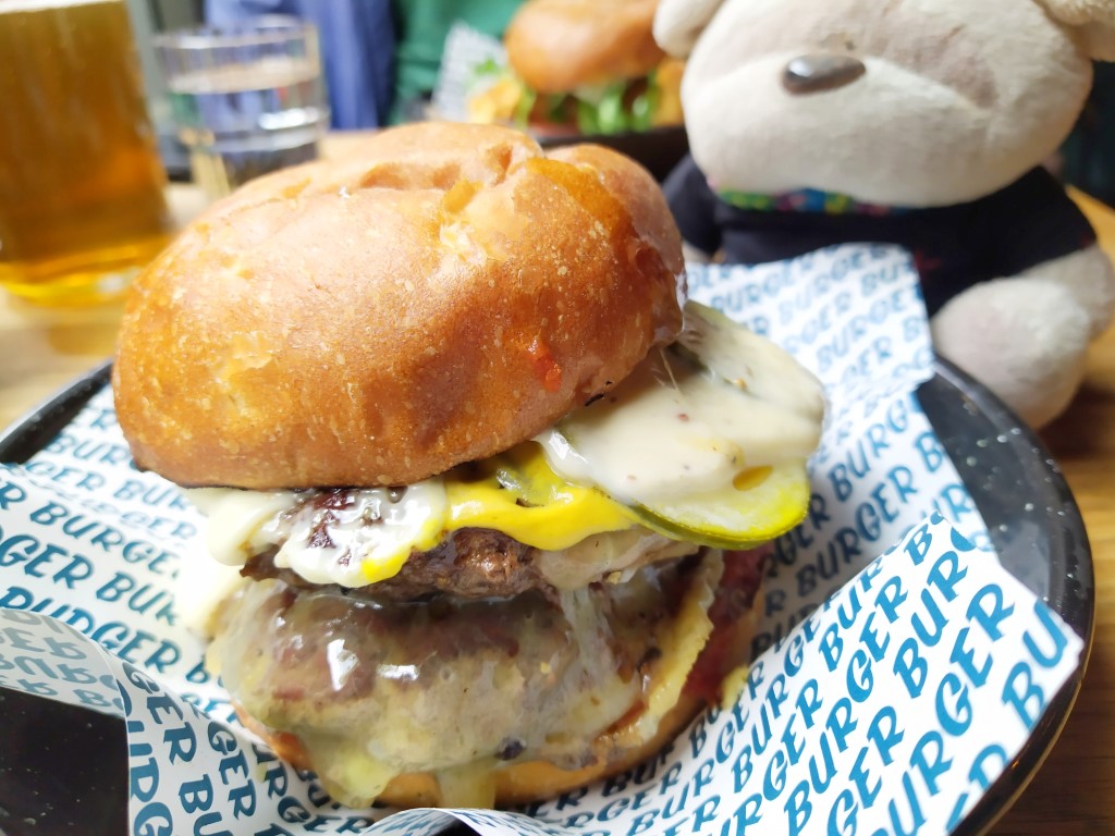 Burger Burger Takapuna Auckland New Zealand Review - Double Beef and Cheese Burger ($25)